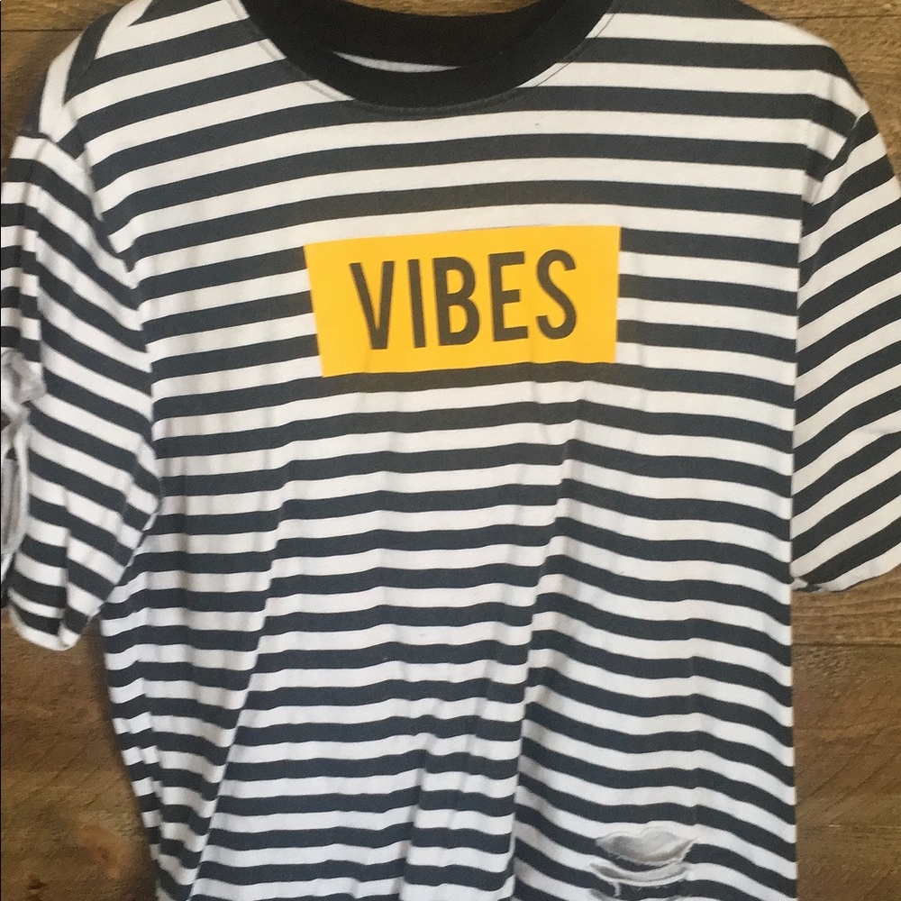VIBES!